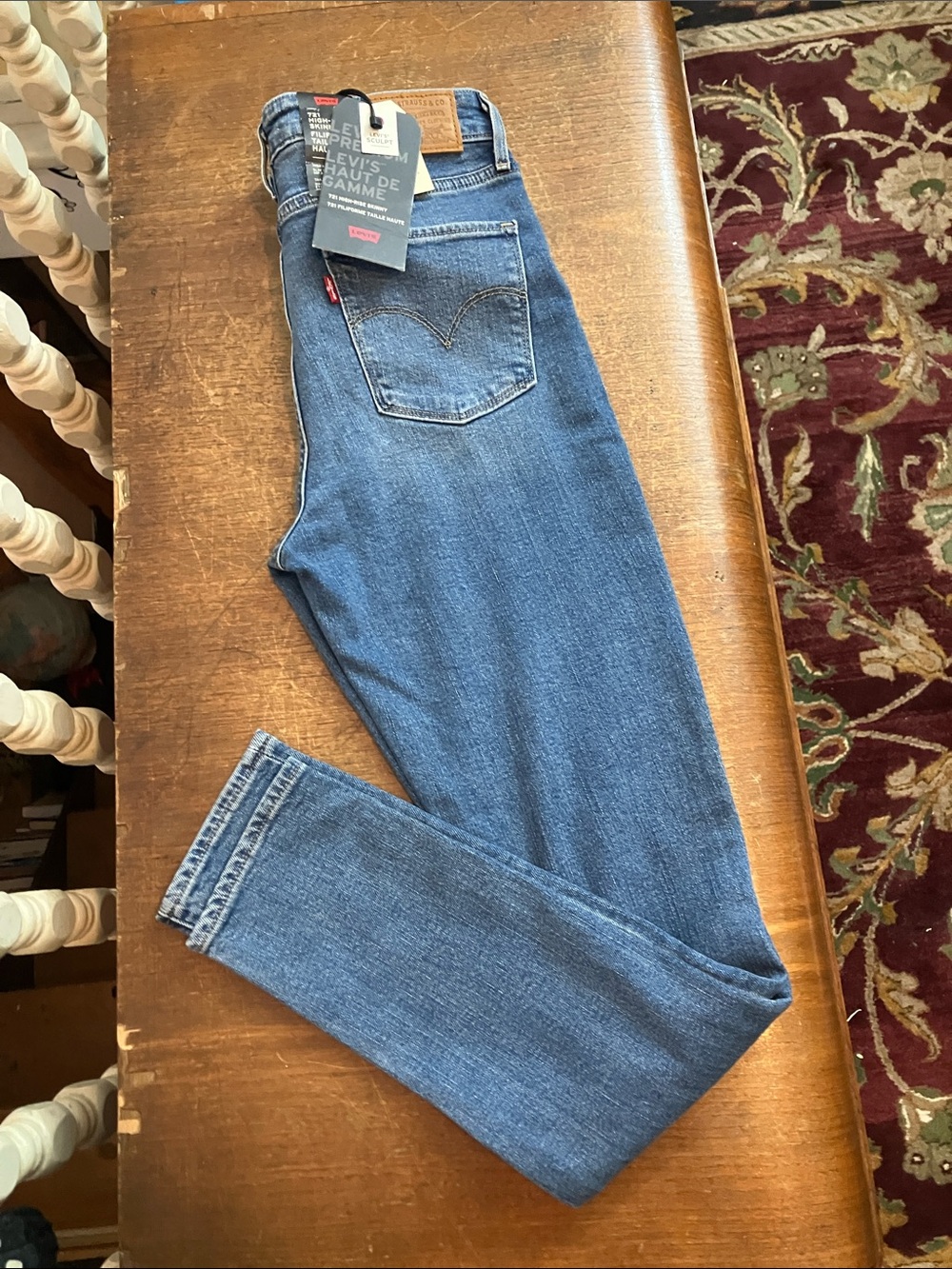 Levi's Women's Distressed highrise skinny Blue Jeans